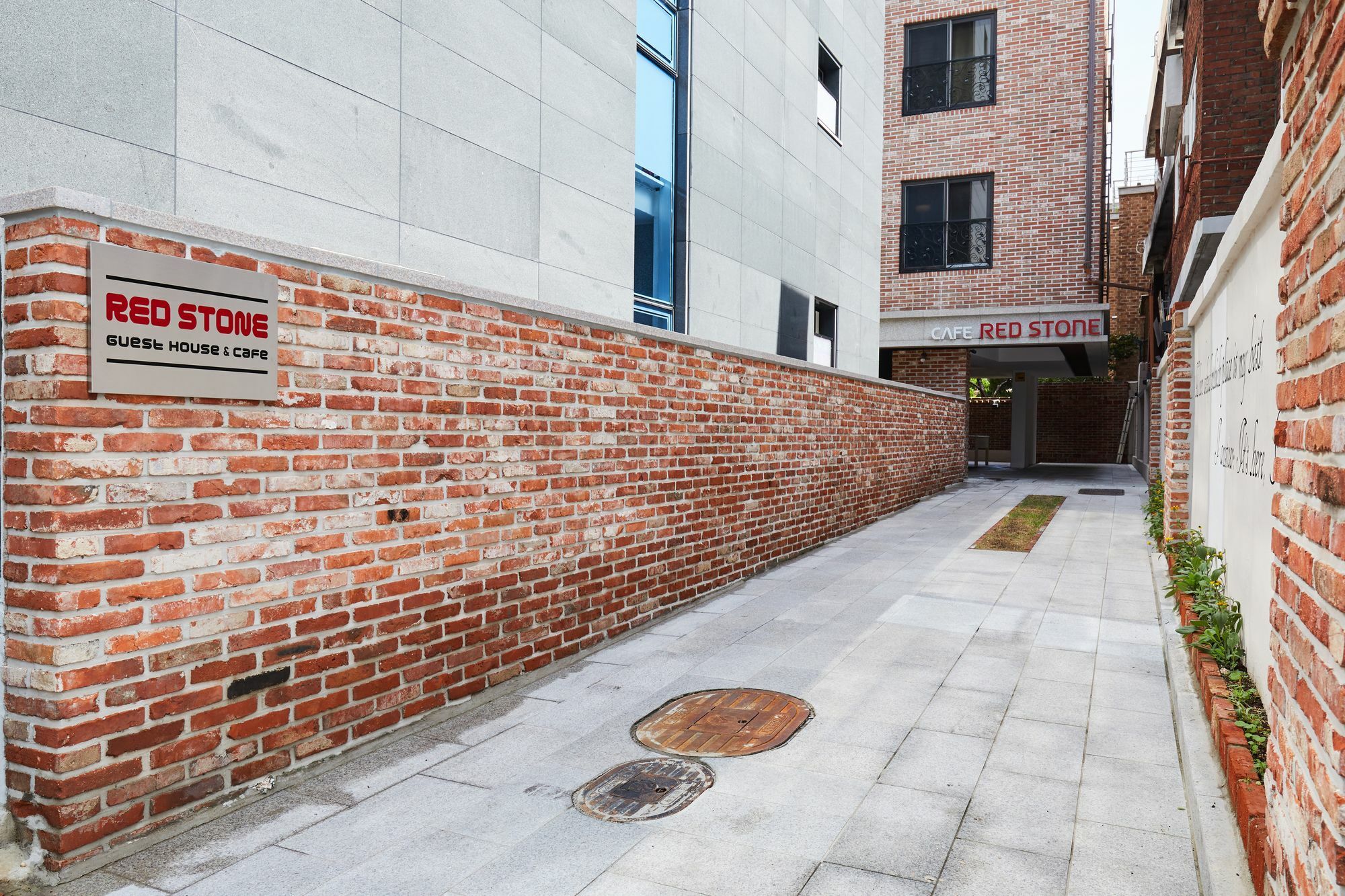 Red Stone Guesthouse Seoul Bagian luar foto