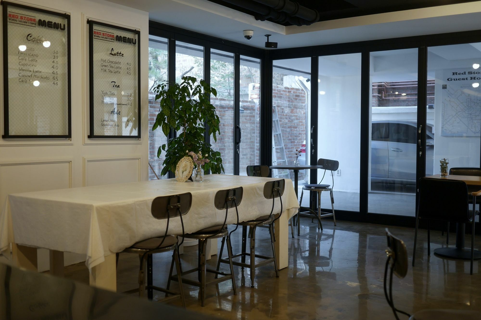 Red Stone Guesthouse Seoul Bagian luar foto