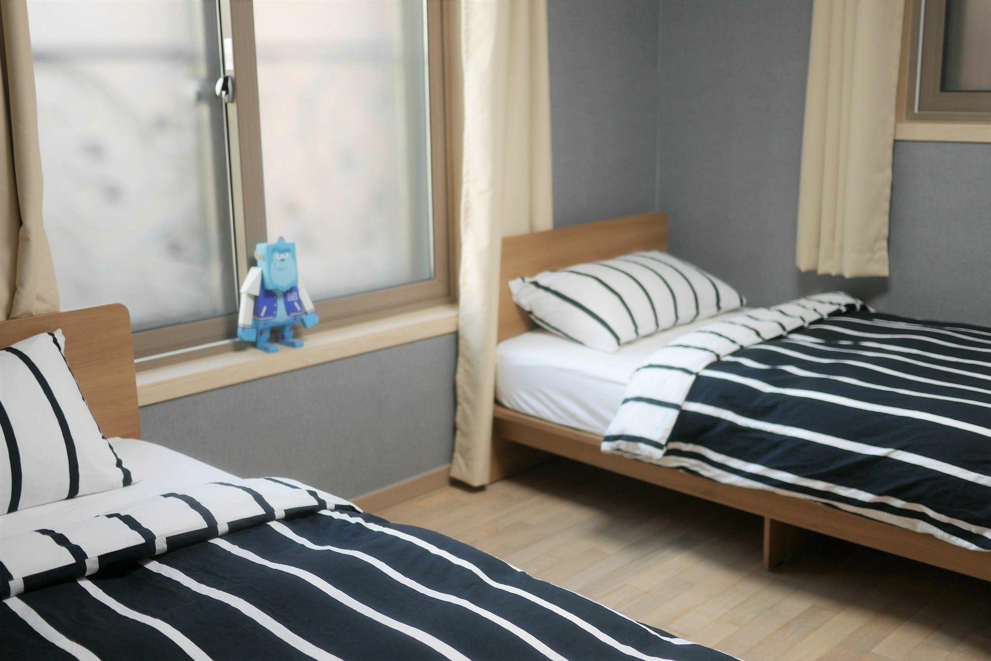 Red Stone Guesthouse Seoul Bagian luar foto